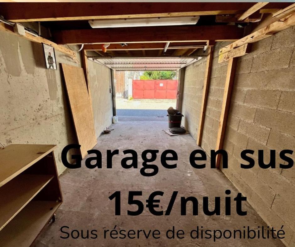 Le Cosy, Acces Terrasse De L'etablissement
